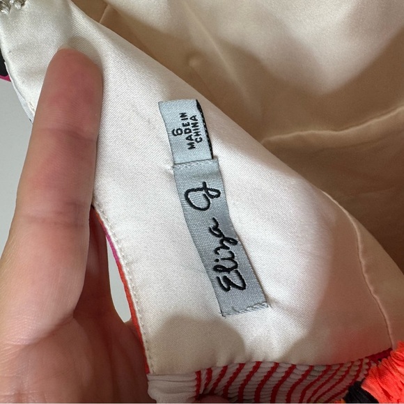 Eliza J Vibrant Floral halter neck pleated maxi dress 6 - Picture 8 of 9